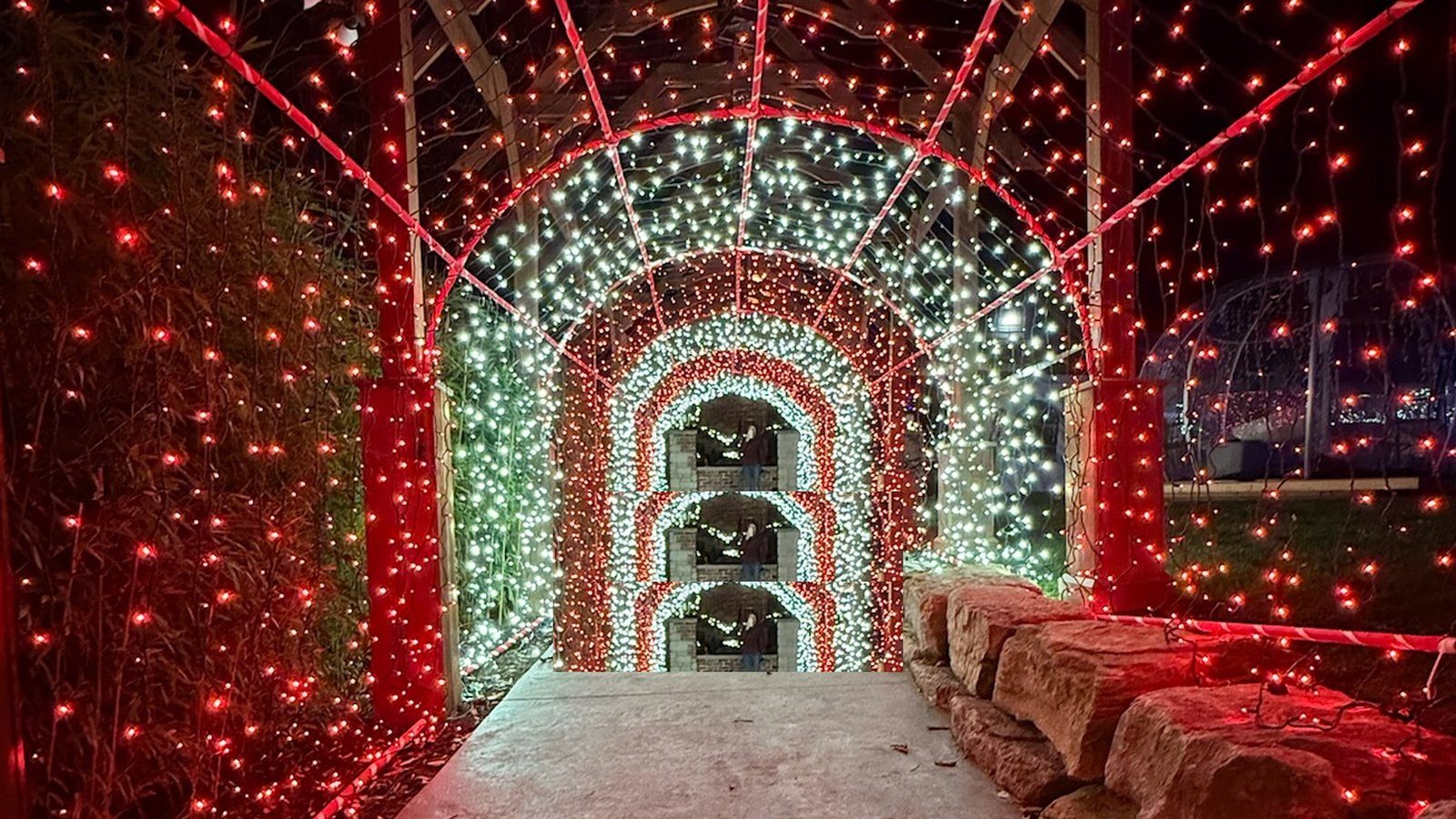 Santa Squad Christmas light installation — St. Charles County
